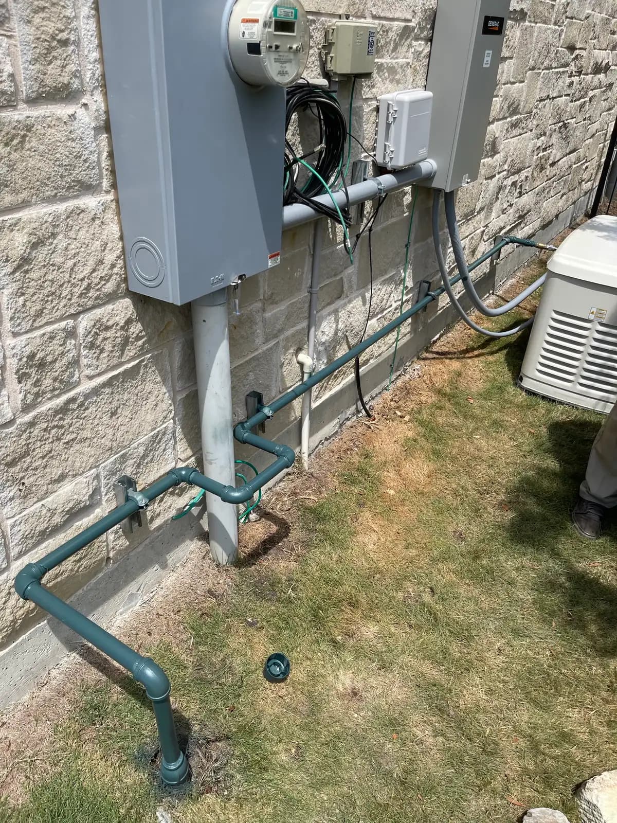 New gas line run and connected during a San Pedro installation